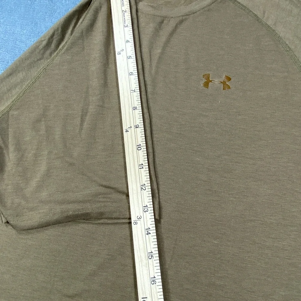Under Armour Shirt Mens Large Beige Tactical Military Tan Loose Fit Workout‎ Gym
